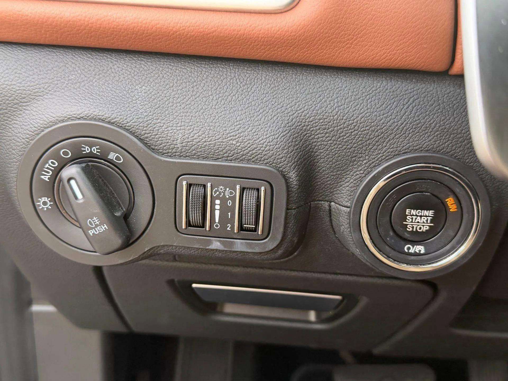 Certified 2022 Maserati Ghibli Modena Q4 image 16