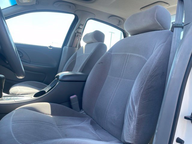 Used 1998 Ford Taurus SE FWD image 9
