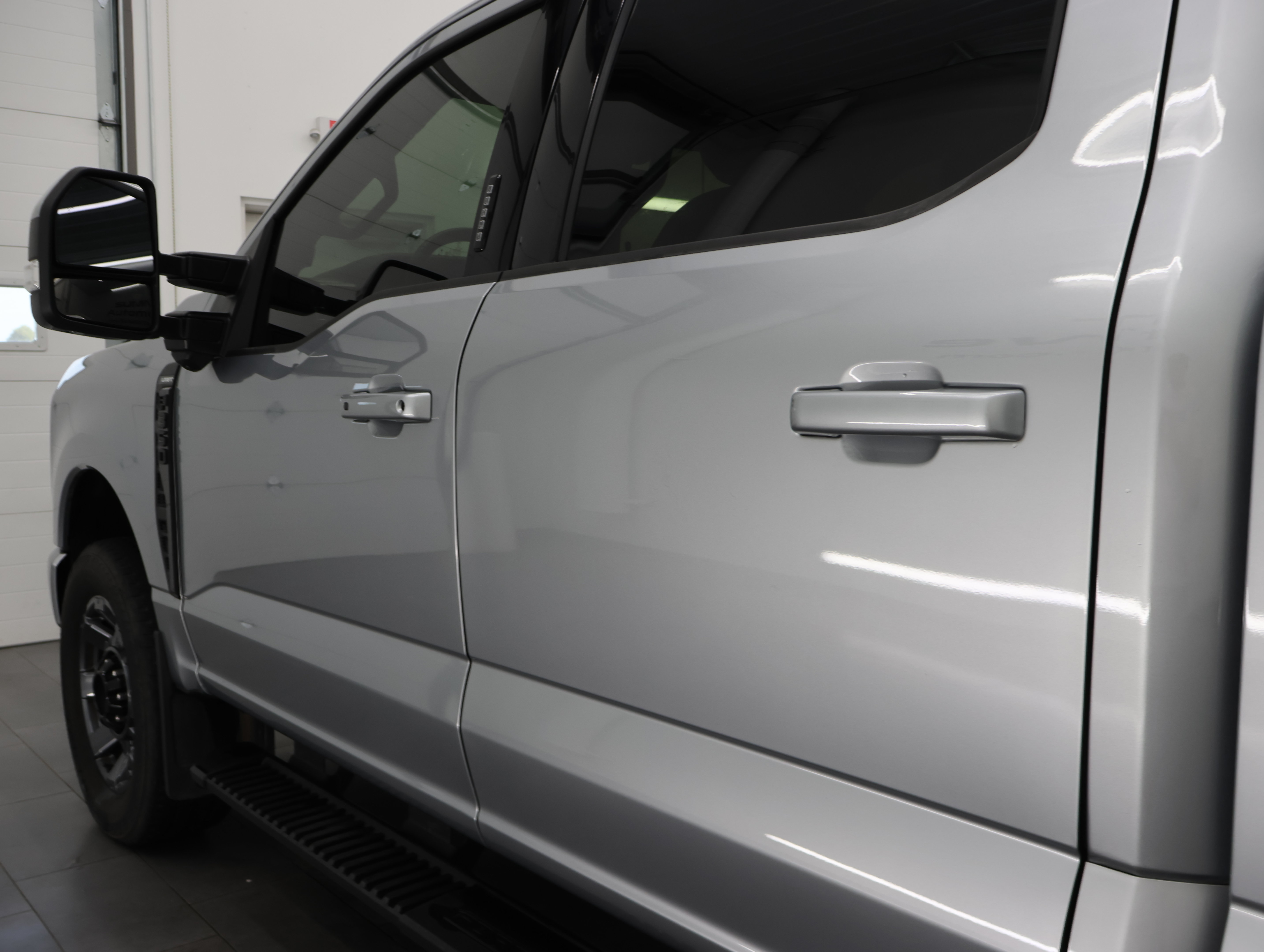 Used 2023 Ford F350 Lariat w/ Lariat Ultimate Package AWD/4WD image 37