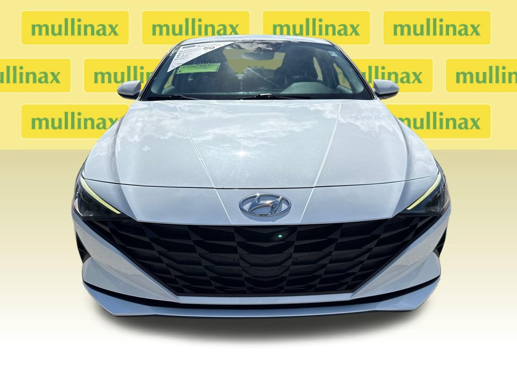 Used 2021 Hyundai Elantra SEL FWD image 11