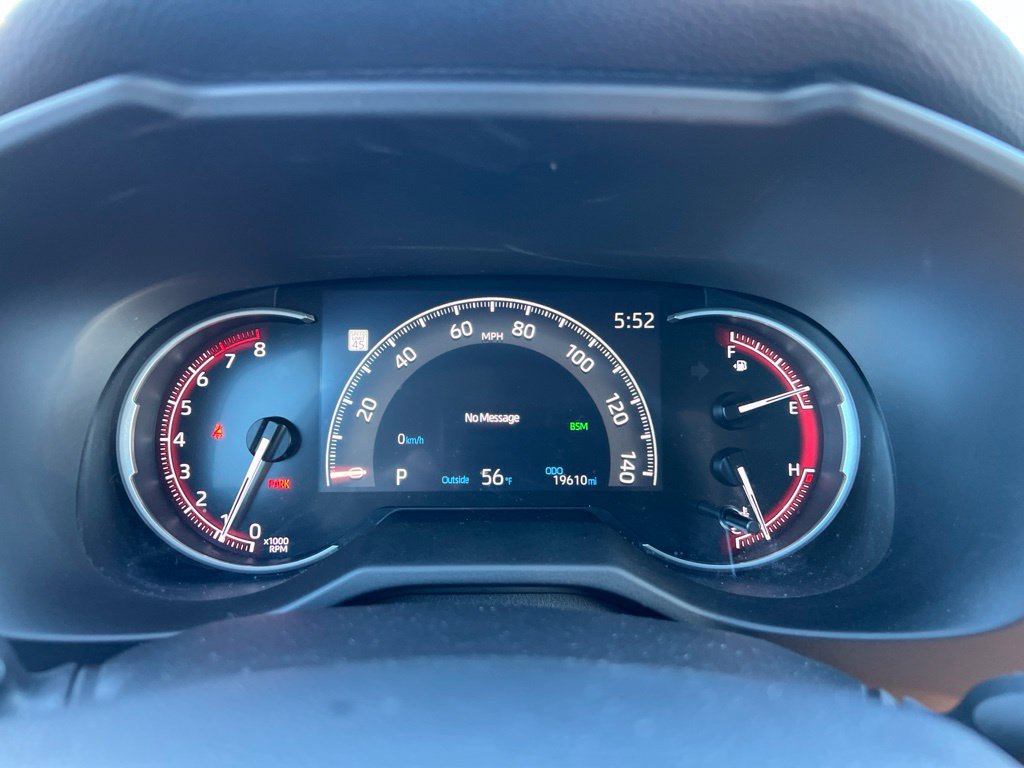 Used 2024 Toyota RAV4 XLE w/ Convenience Package AWD/4WD image 11