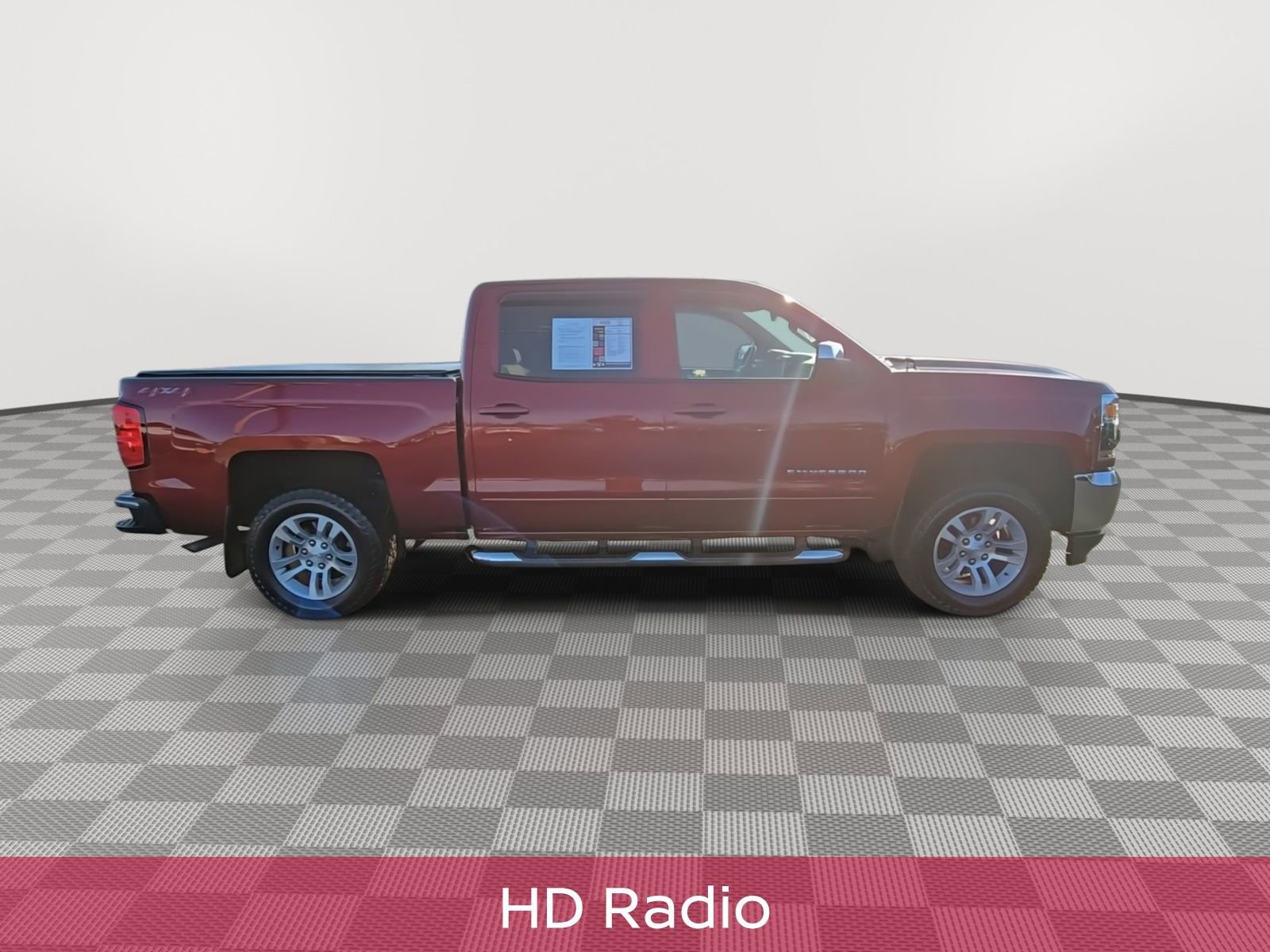 Used 2018 Chevrolet Silverado 1500 LT w/ All Star Edition image 10