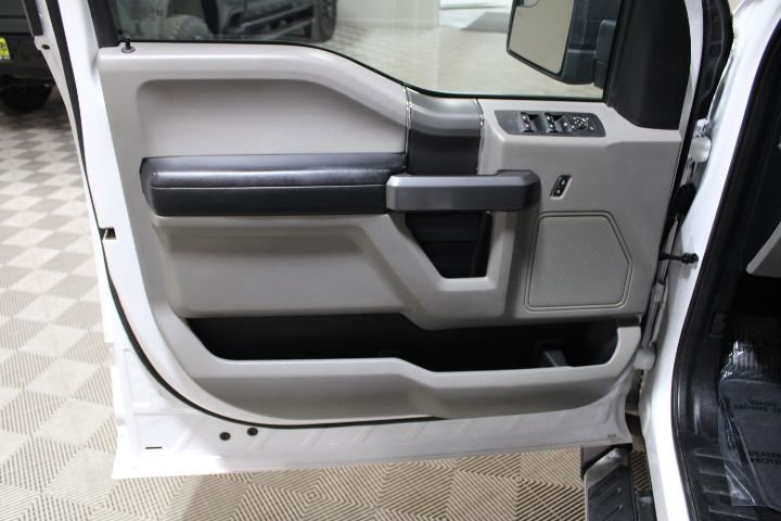 Used 2020 Ford F150 XLT w/ Equipment Group 302A Luxury image 14