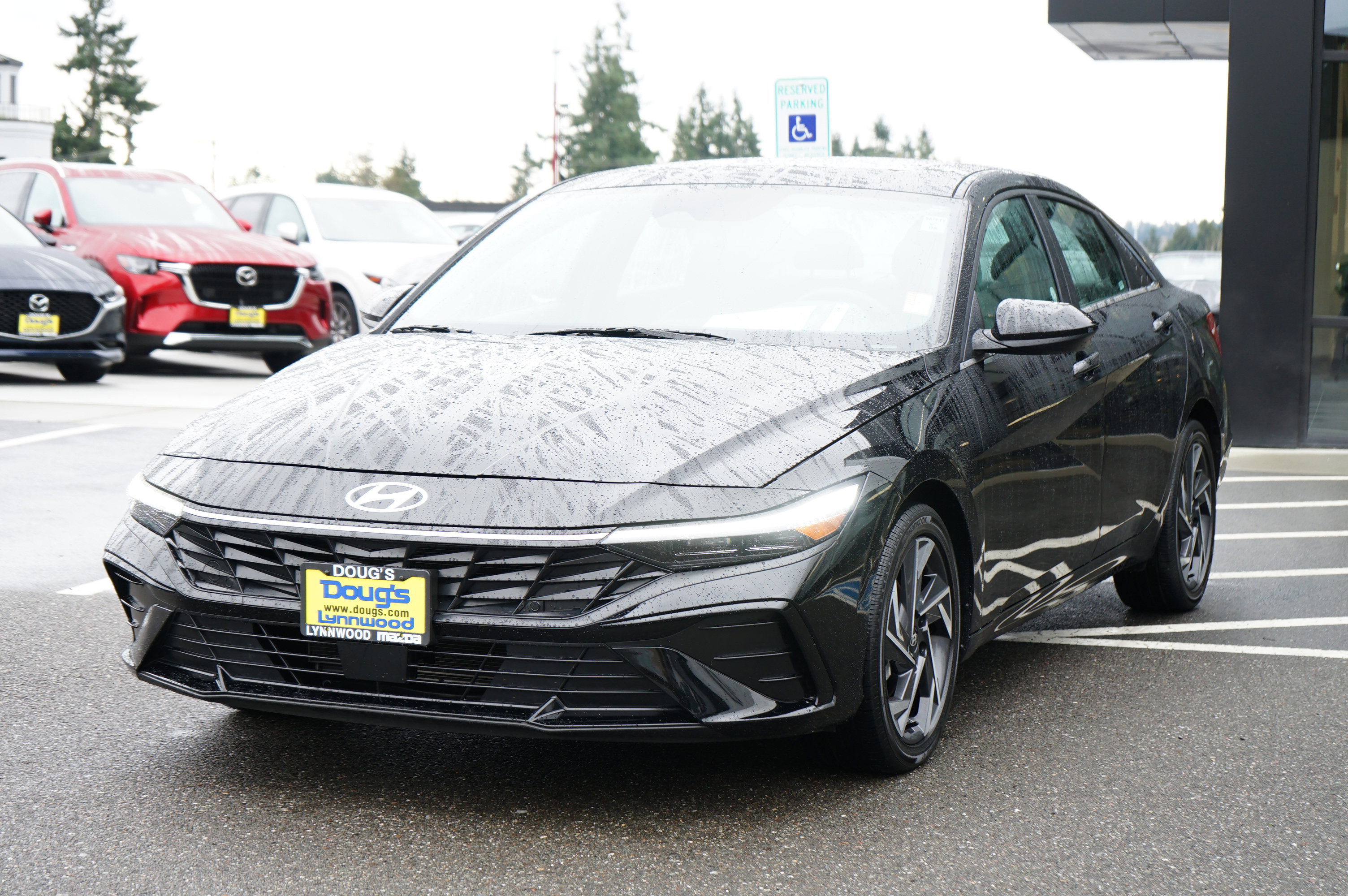 Used 2025 Hyundai Elantra SEL image 9