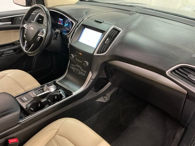 Used 2019 Ford Edge SEL w/ Equipment Group 201A image 18