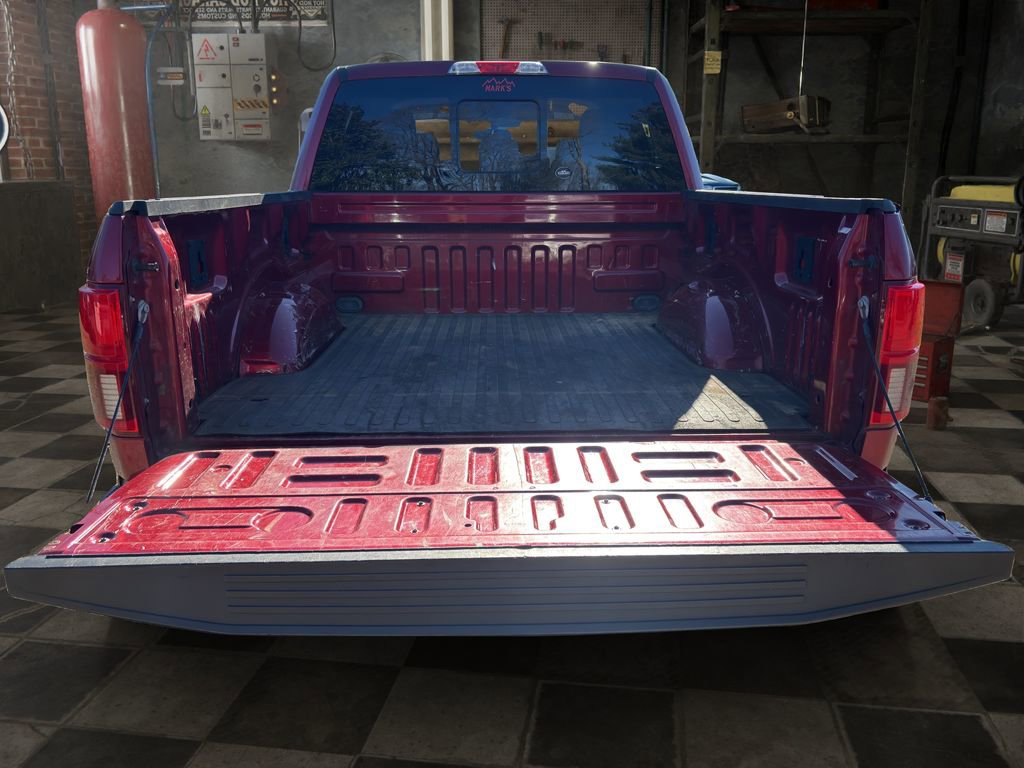 Used 2018 Ford F150 Lariat image 10