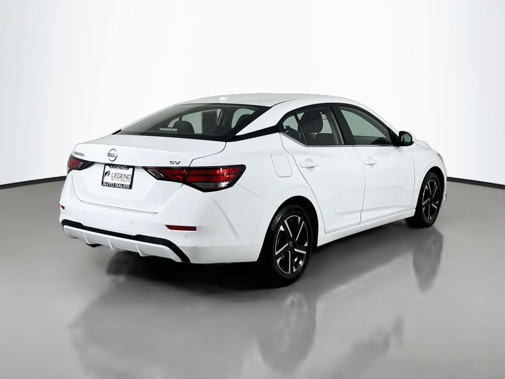 Used 2024 Nissan Sentra SV FWD image 5