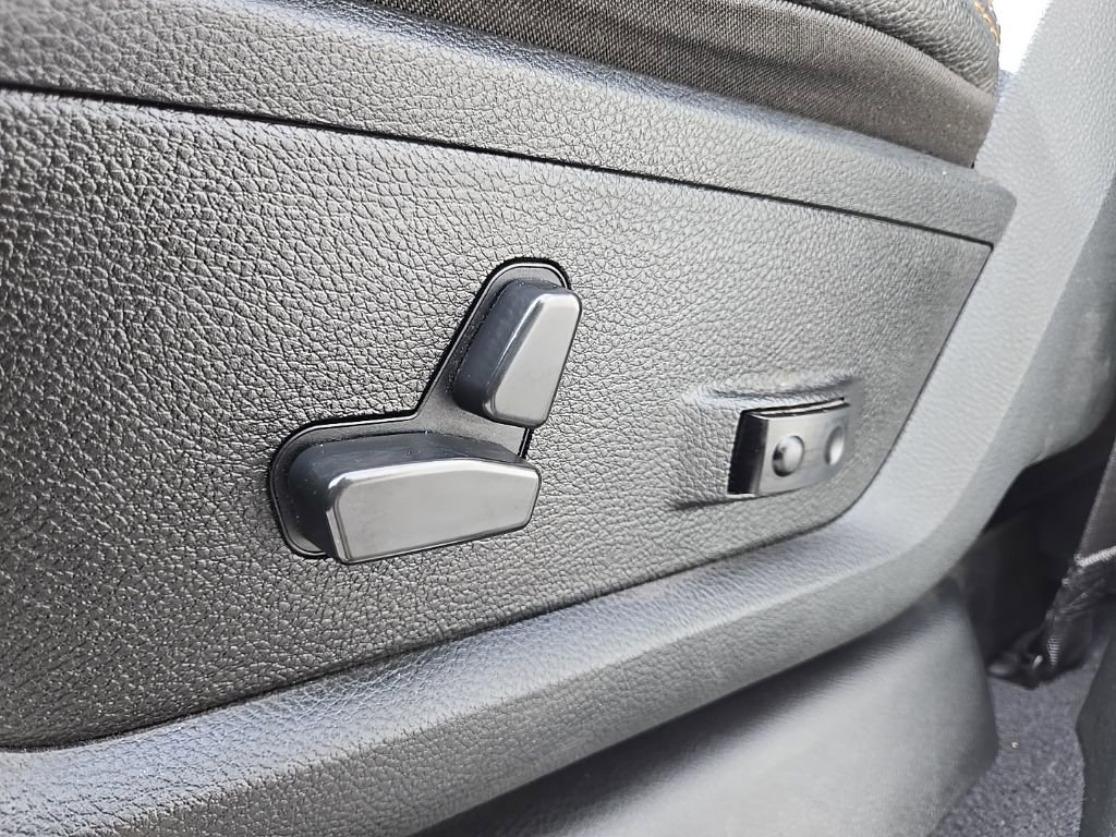 Used 2021 RAM 3500 Limited image 23