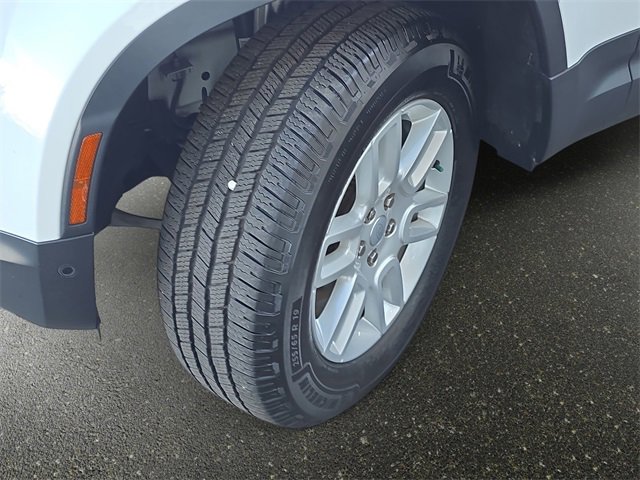 Used 2023 Land Rover Defender 110 S image 29