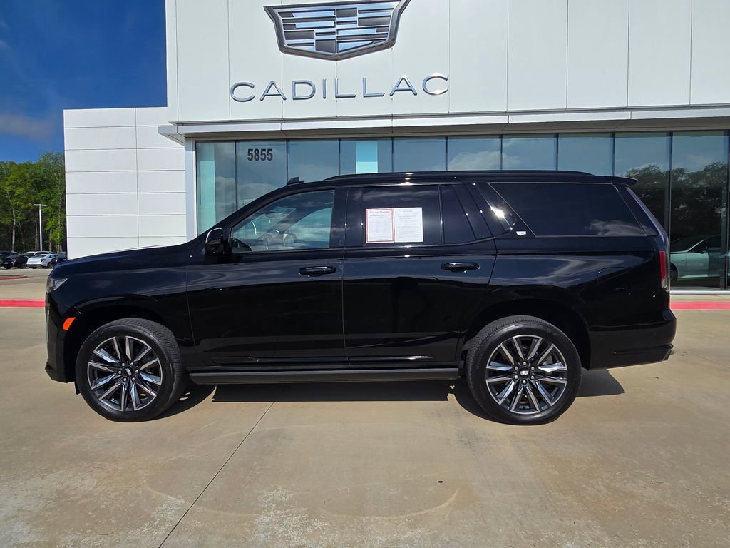 Used 2024 Cadillac Escalade Sport Platinum AWD/4WD image 2