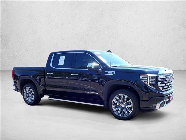 Used 2025 GMC Sierra 1500 Denali w/ Denali Reserve Package AWD/4WD image 6