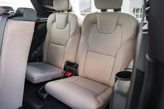 New 2026 Volvo XC90 B6 Ultra image 28
