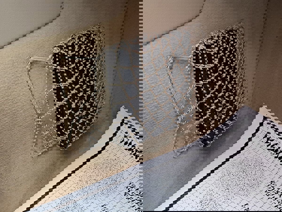 Used 2006 Mercedes-Benz CLS 55 AMG image 34