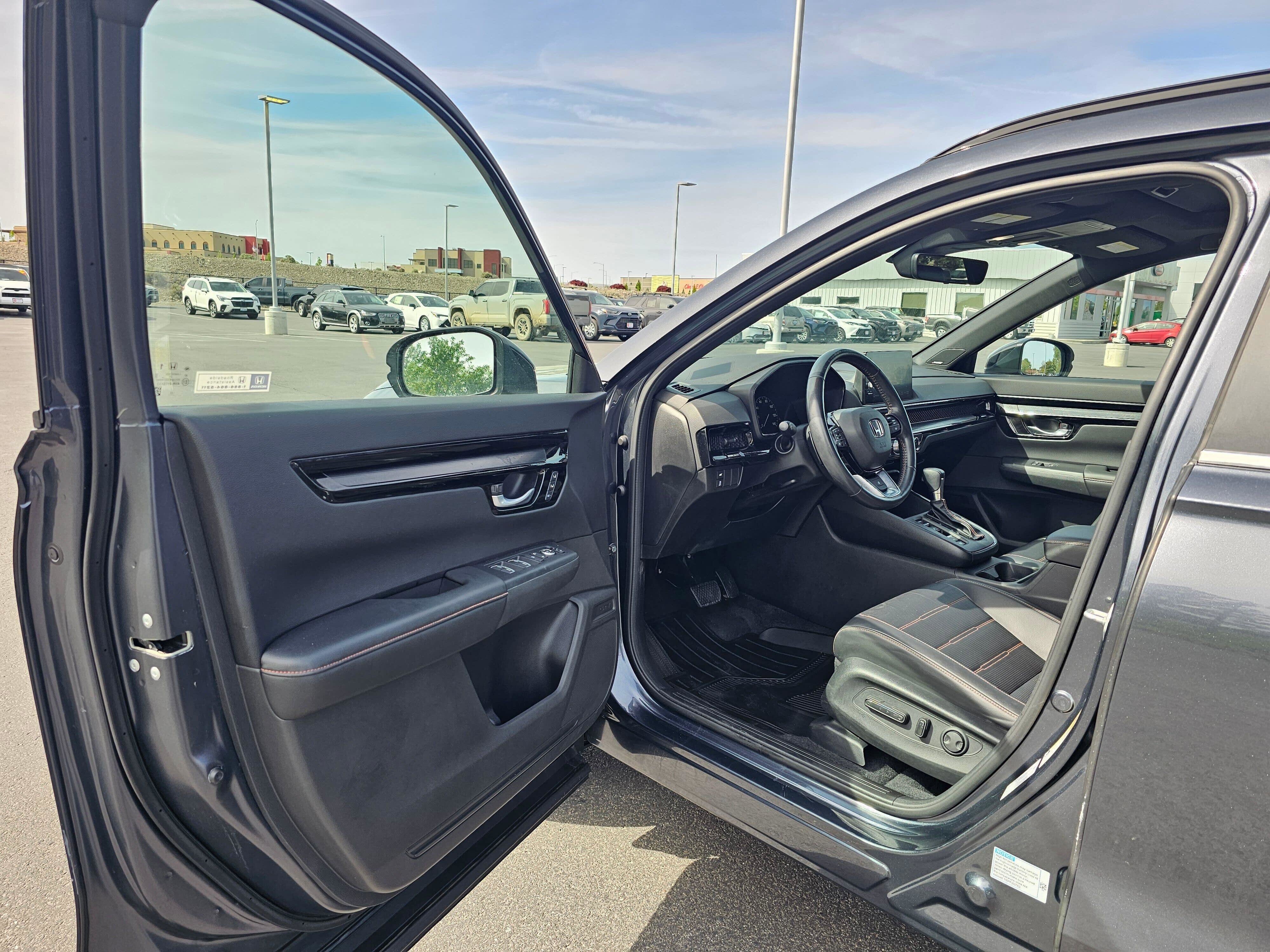 Used 2023 Hyundai Santa Fe Limited AWD/4WD image 49