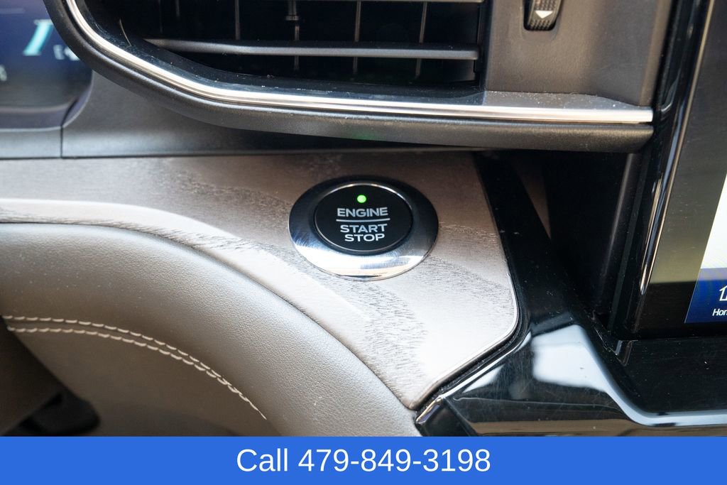 Used 2021 Ford Explorer Platinum w/ Equipment Group 601A image 23