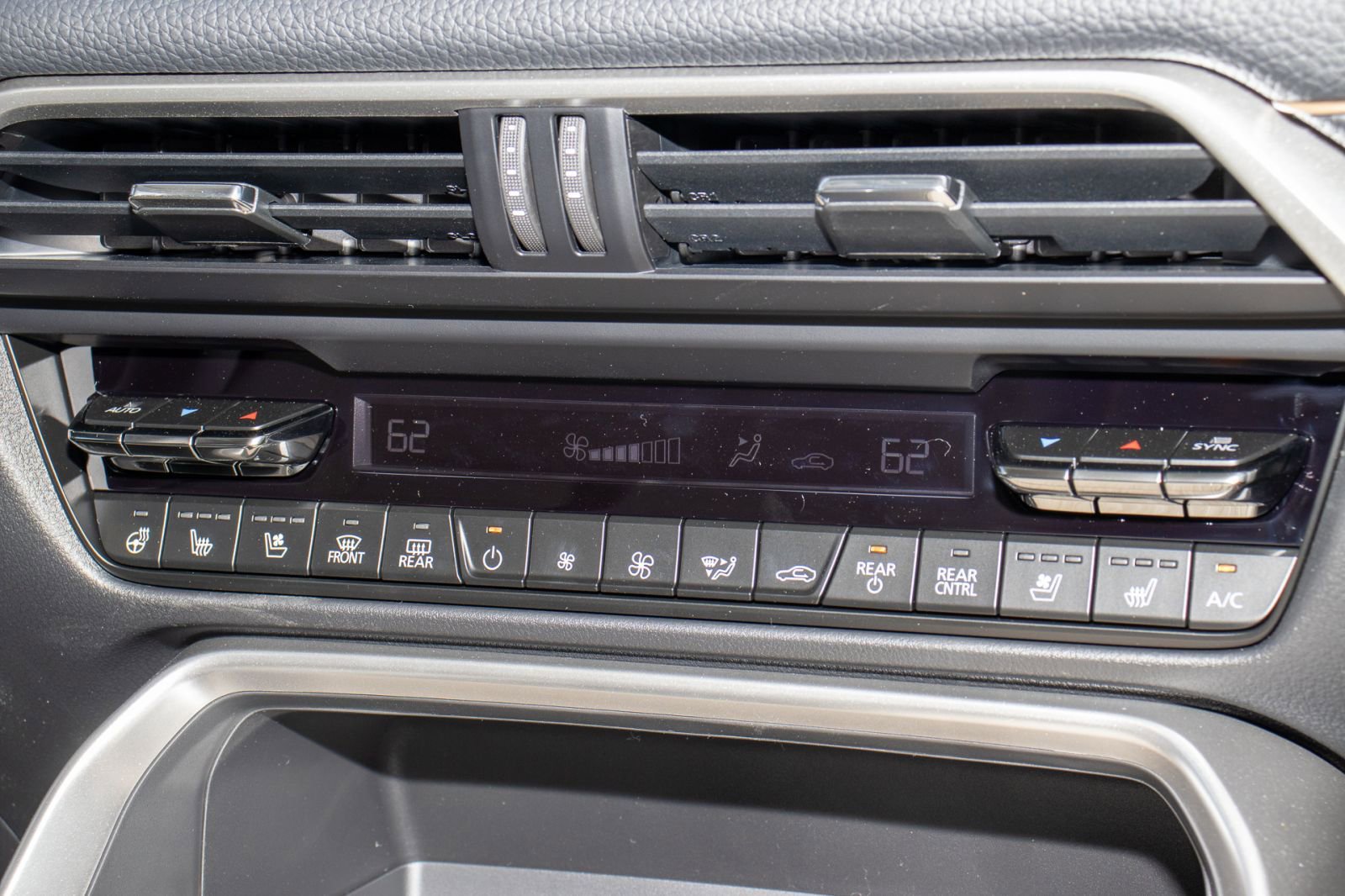 New 2026 MAZDA CX-70 3.3 Turbo w/ Premium Package image 24