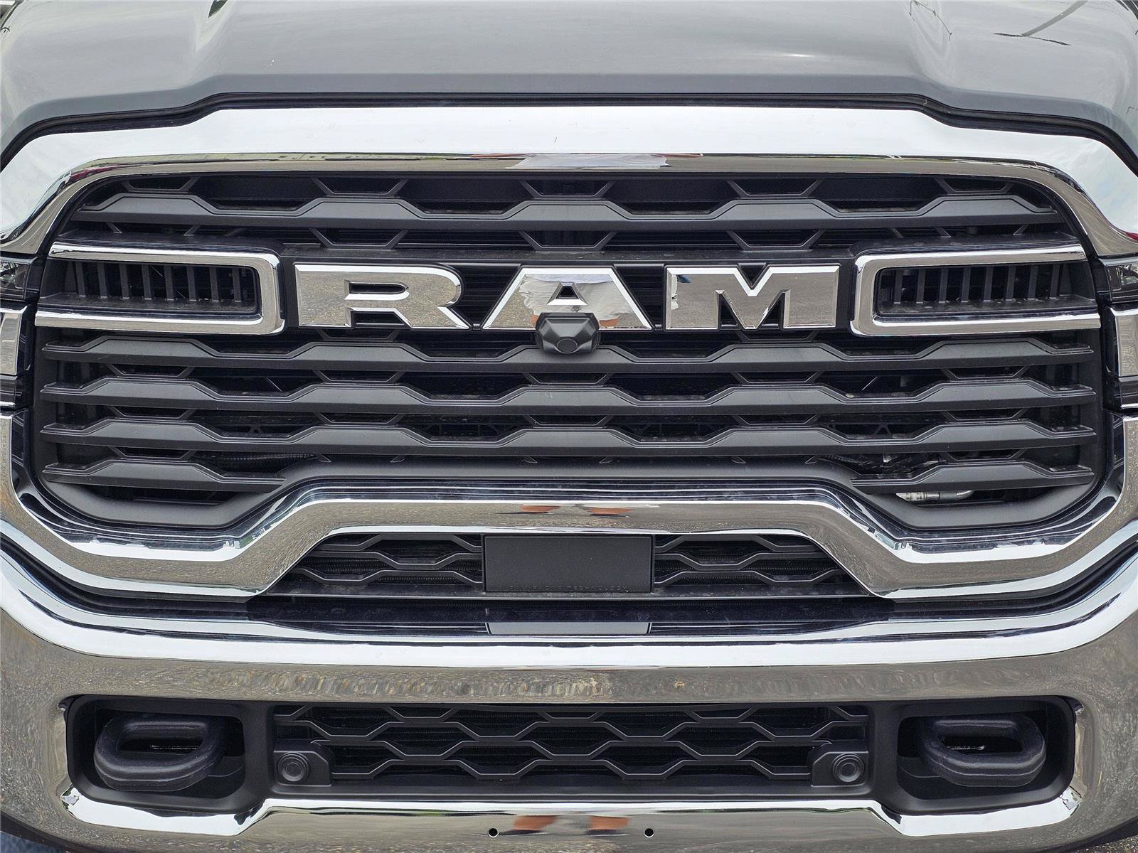 New 2026 RAM 2500 Tradesman AWD/4WD image 3