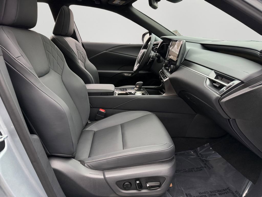 Used 2024 Lexus RX 350 Premium w/ Accessory Package (Z1) image 8