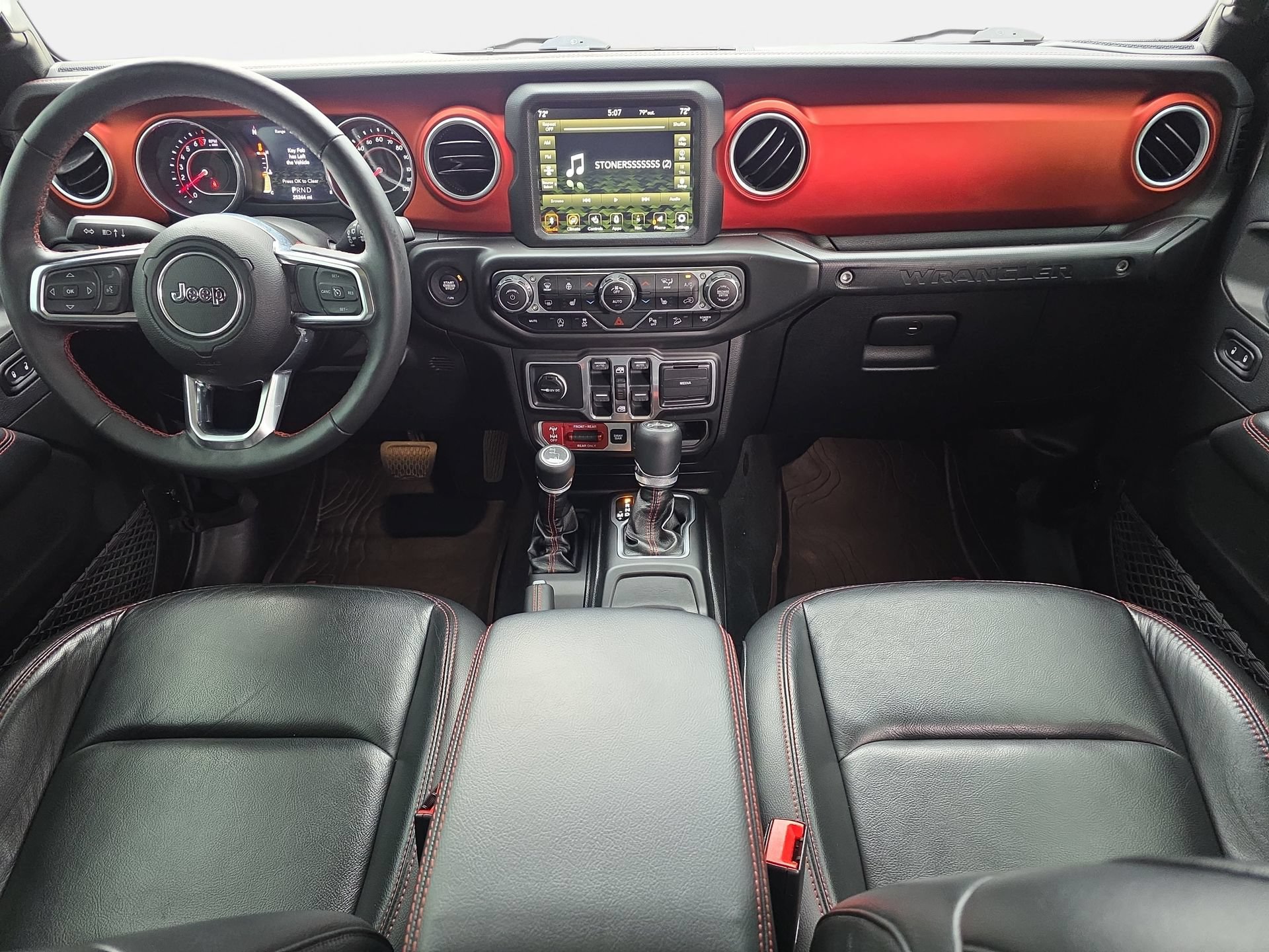 Used 2018 Jeep Wrangler Unlimited Rubicon AWD/4WD image 9