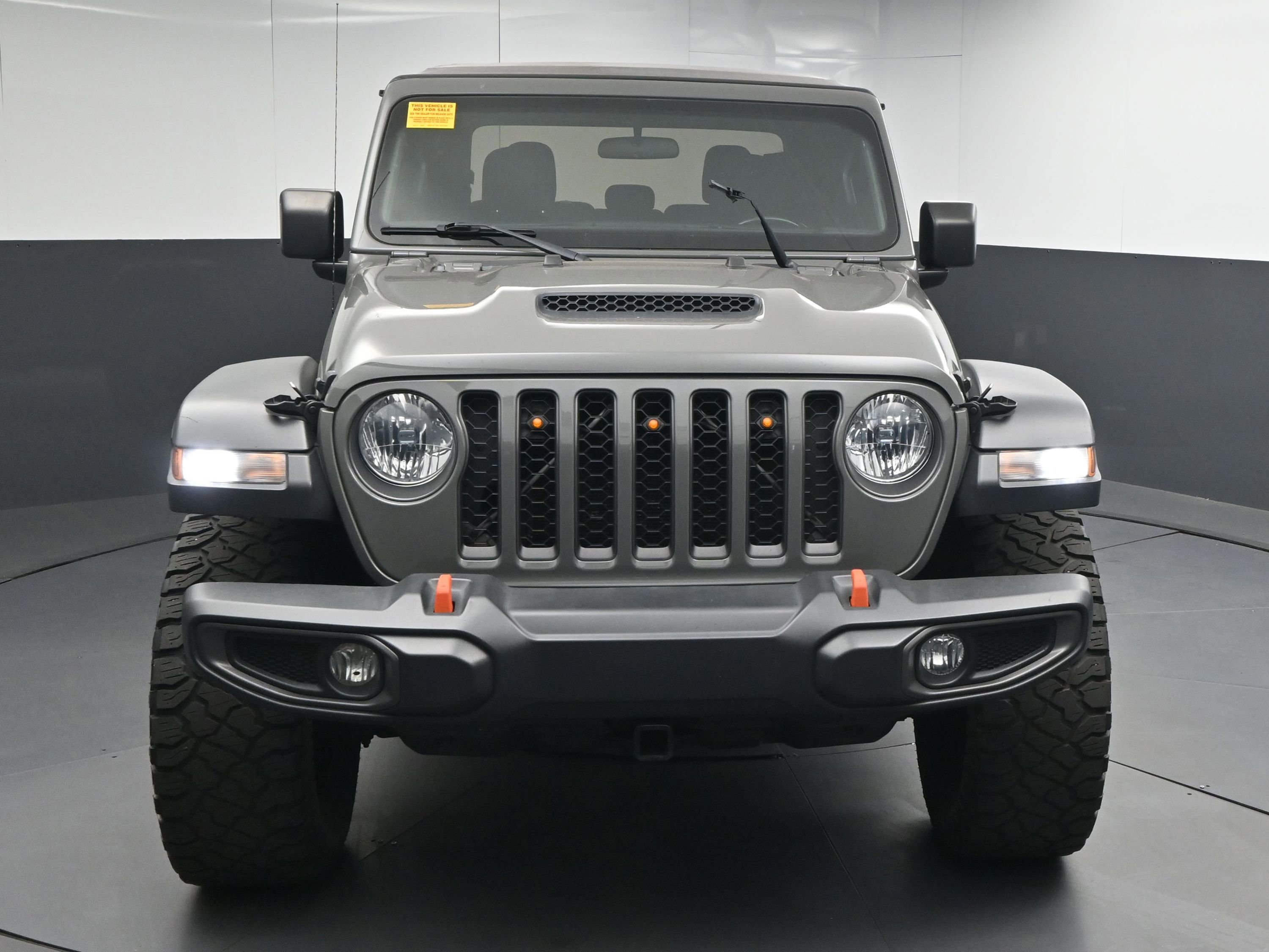 Used 2020 Jeep Gladiator Mojave image 2
