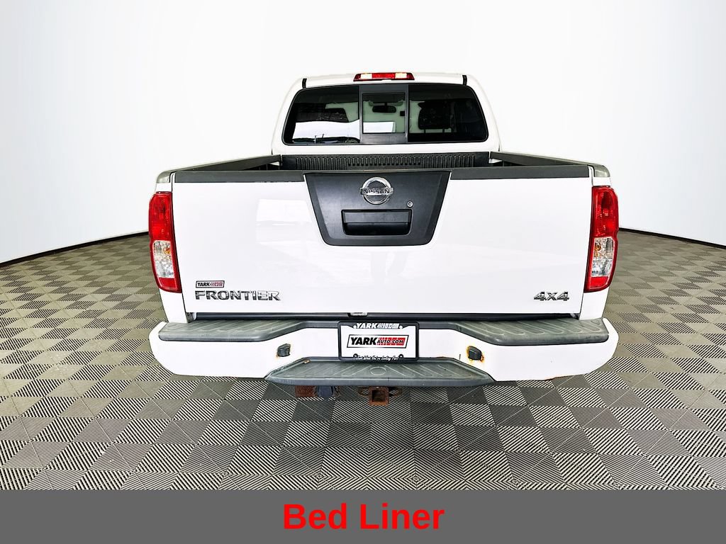 Used 2012 Nissan Frontier SV w/ Sport Appearance Pkg AWD/4WD image 10