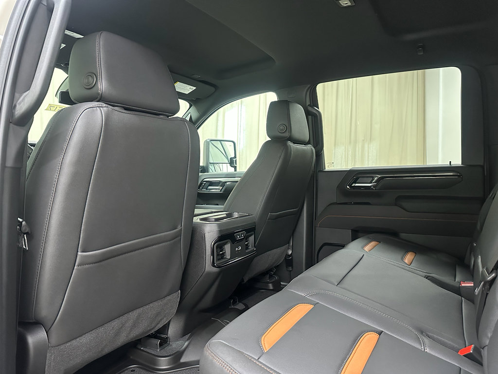 New 2026 GMC Sierra 2500 AT4 image 18