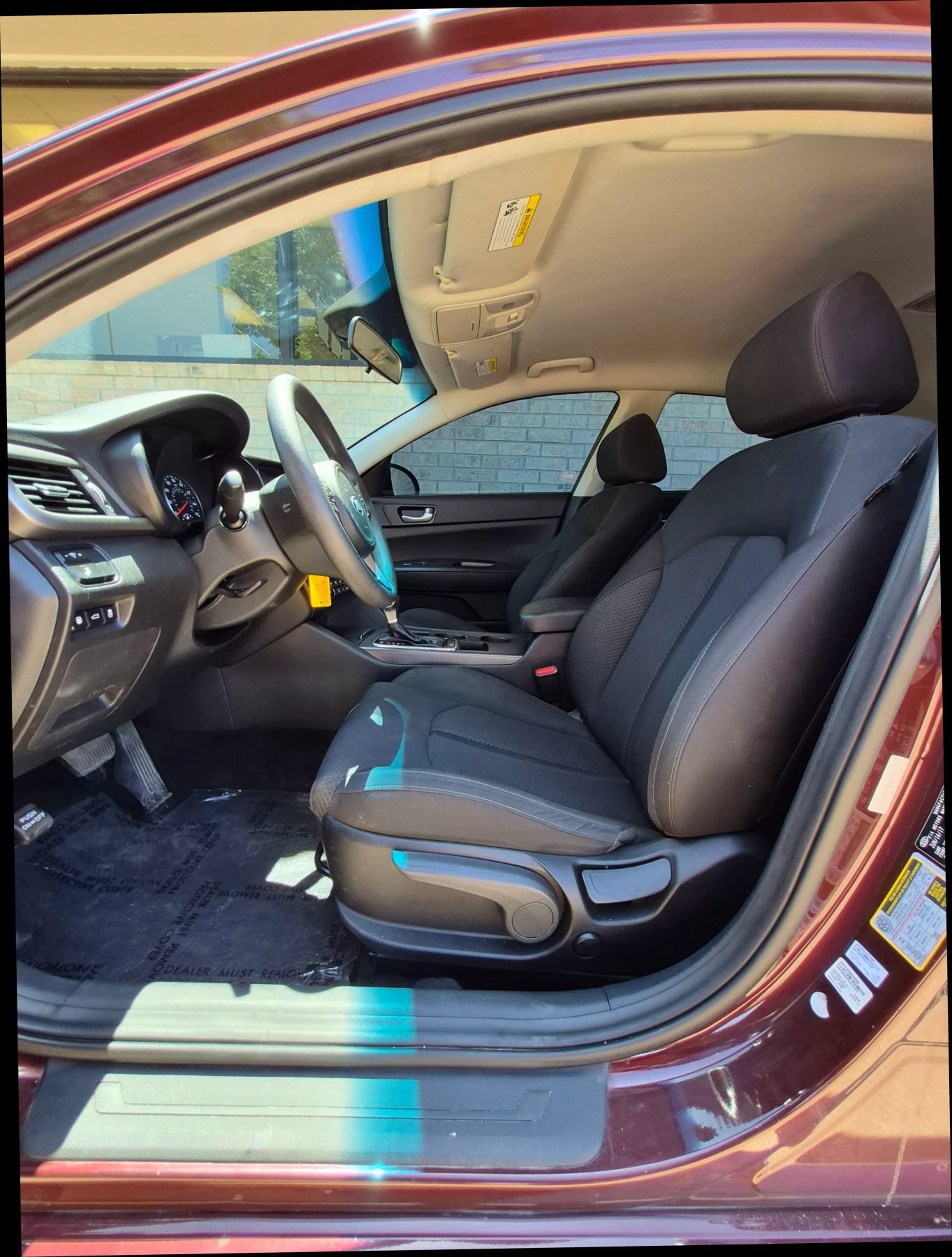 Used 2018 Kia Optima LX FWD image 10