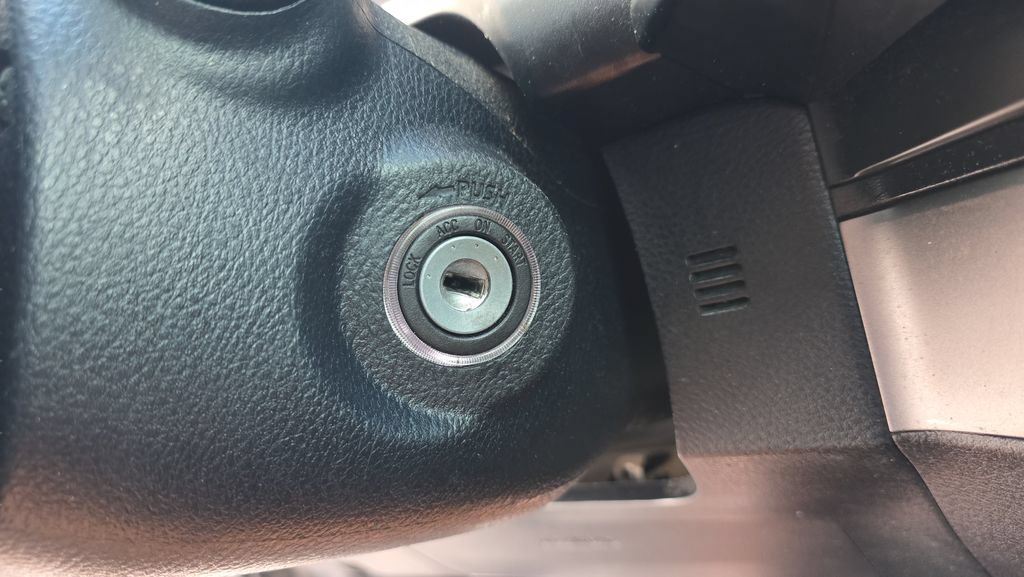 Used 2019 Toyota Tacoma SR w/ SR Convenience Package RWD image 22