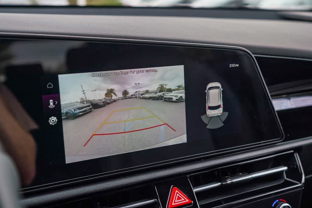 Certified 2025 Kia Niro EX FWD image 22