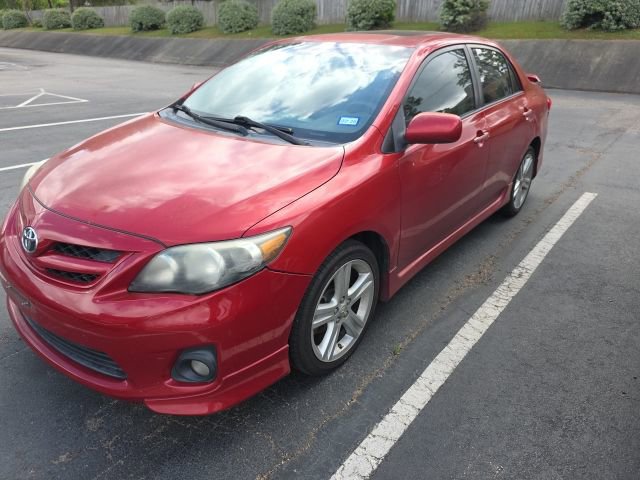 Used 2013 Toyota Corolla S w/ Premium Pkg FWD image 3