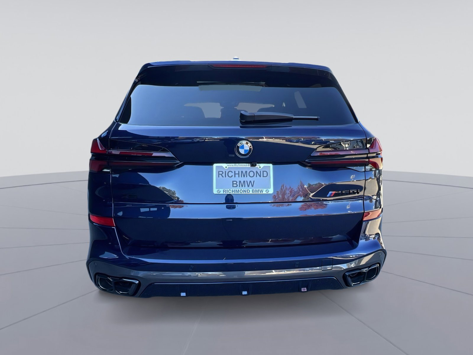New 2026 BMW X5 M60i image 4