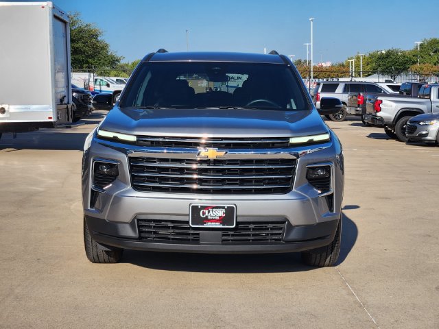 Used 2026 Chevrolet Traverse LT AWD/4WD image 10