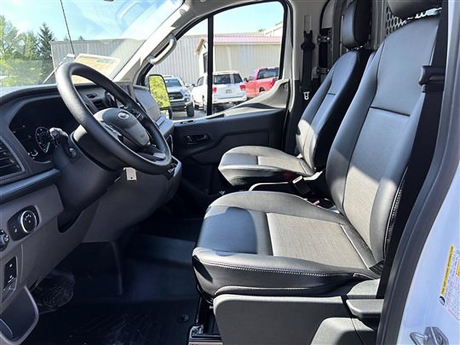 New 2024 Ford Transit 250 Low Roof RWD image 10
