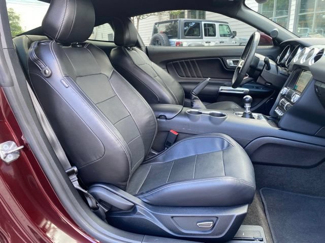 Used 2018 Ford Mustang GT Premium w/ Black Accent Package RWD image 24