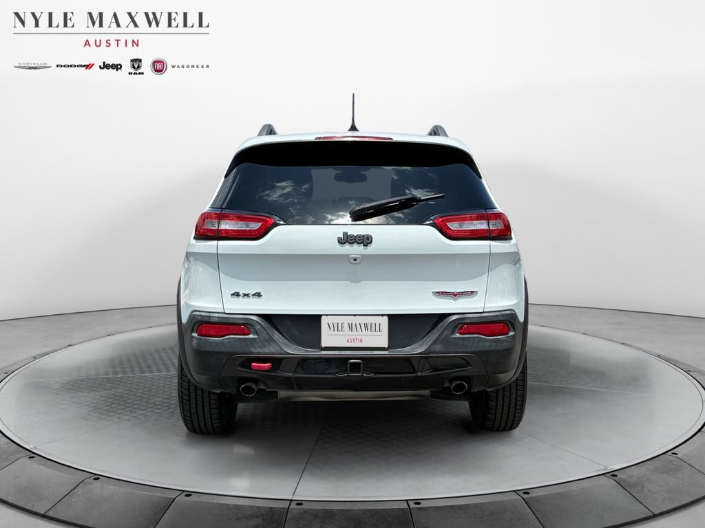 Used 2014 Jeep Cherokee Trailhawk w/ Comfort/Convenience Group AWD/4WD image 15