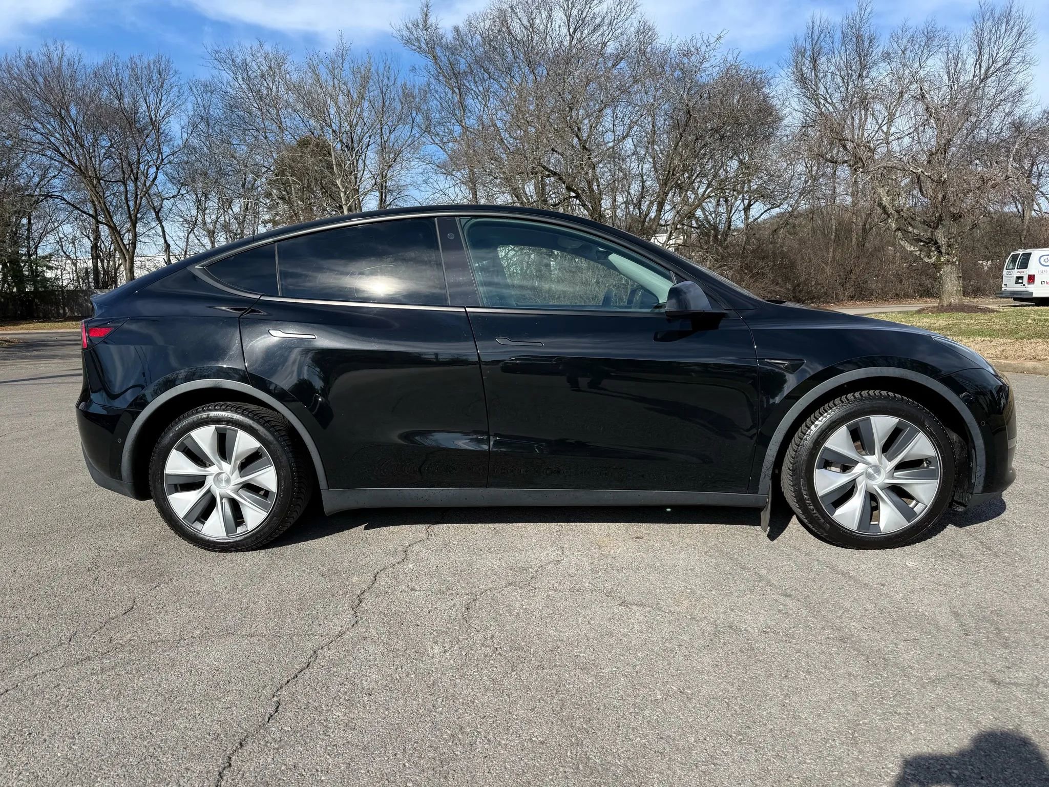 Used 2021 Tesla Model Y Long Range image 5