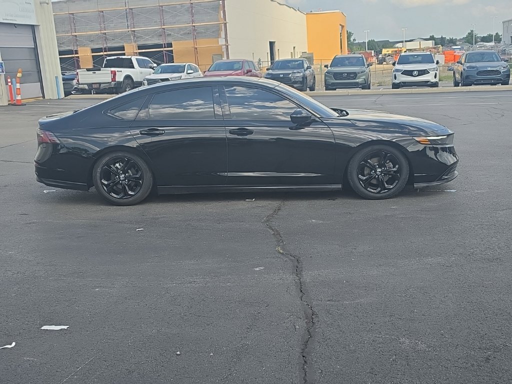 Used 2025 Honda Accord SE image 9