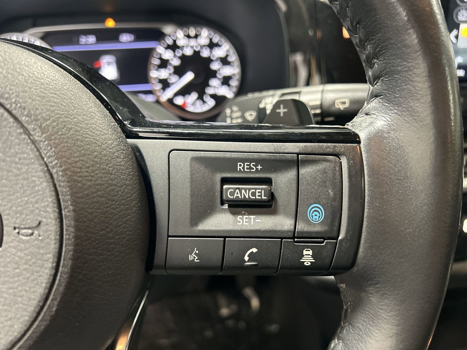 Certified 2023 Nissan Pathfinder SL image 22