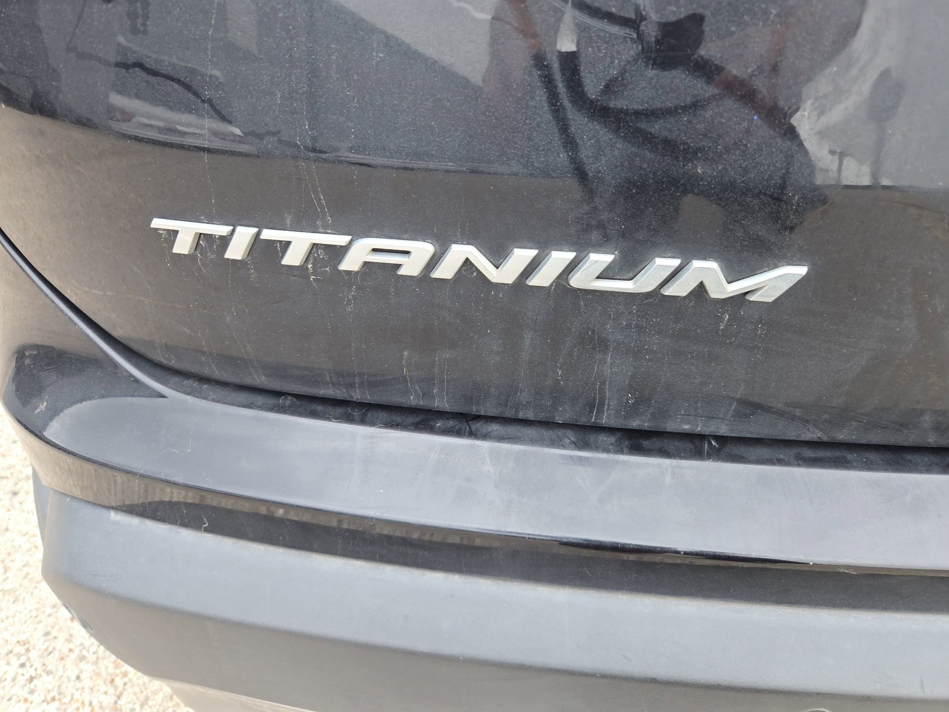 Used 2022 Ford Edge Titanium w/ Equipment Group 301A AWD/4WD image 12