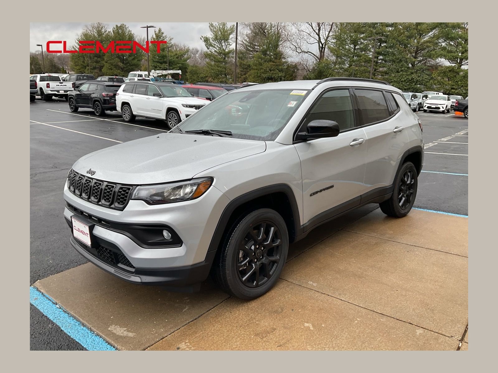 New 2026 Jeep Compass Latitude image 1