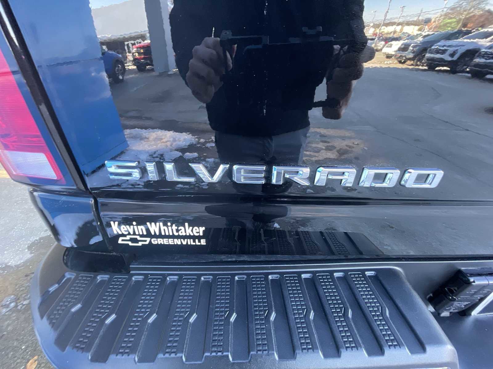 Used 2025 Chevrolet Silverado 2500 ZR2 w/ Technology Package image 32