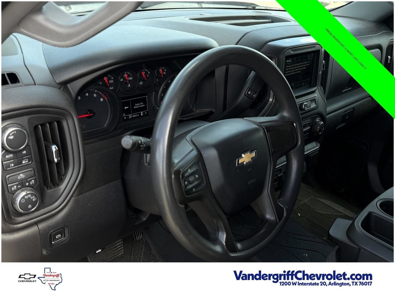 Used 2019 Chevrolet Silverado 1500 Custom w/ Custom Value Package AWD/4WD image 11