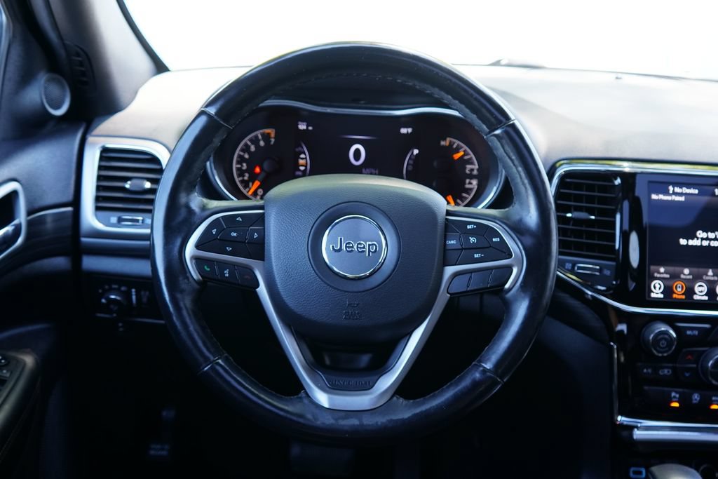 Used 2019 Jeep Grand Cherokee Altitude AWD/4WD image 13