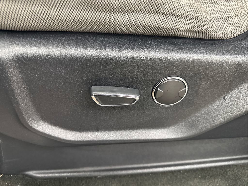 Used 2017 Ford F250 XLT w/ XLT Premium Package image 36