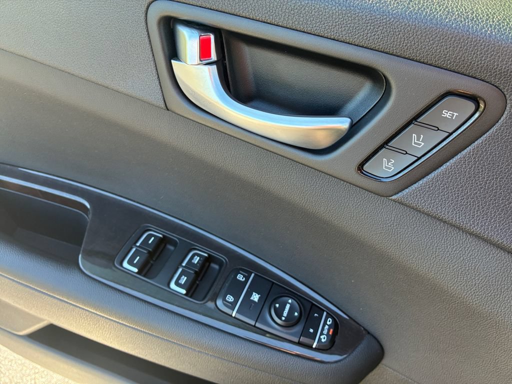 Used 2018 Kia Optima EX FWD image 20