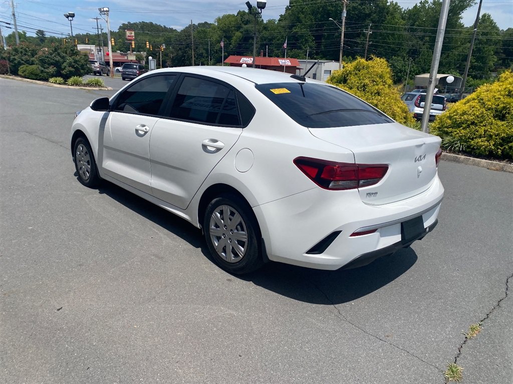 Used 2023 Kia Rio LX FWD image 7
