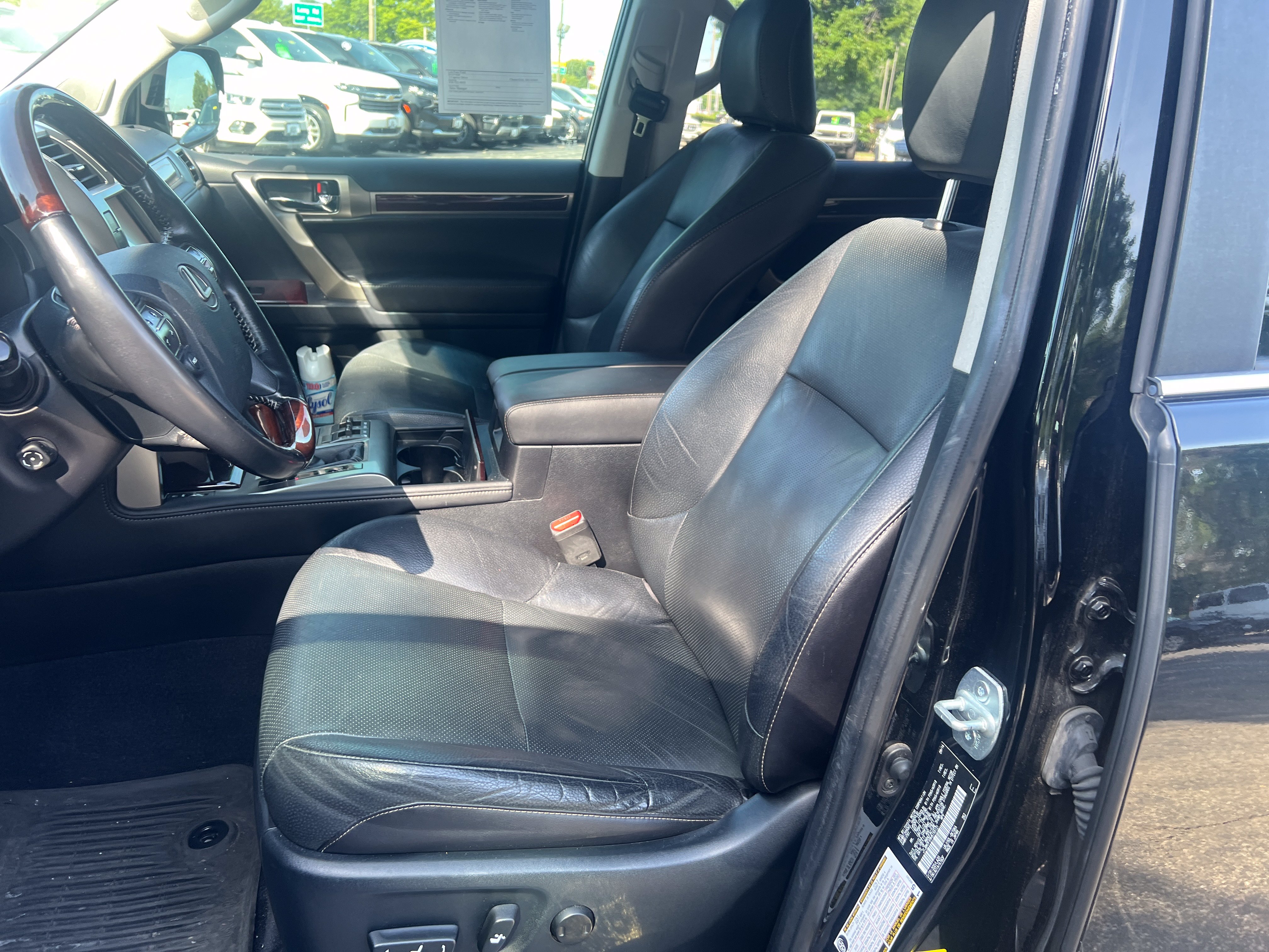 Used 2017 Lexus GX 460 AWD/4WD image 9