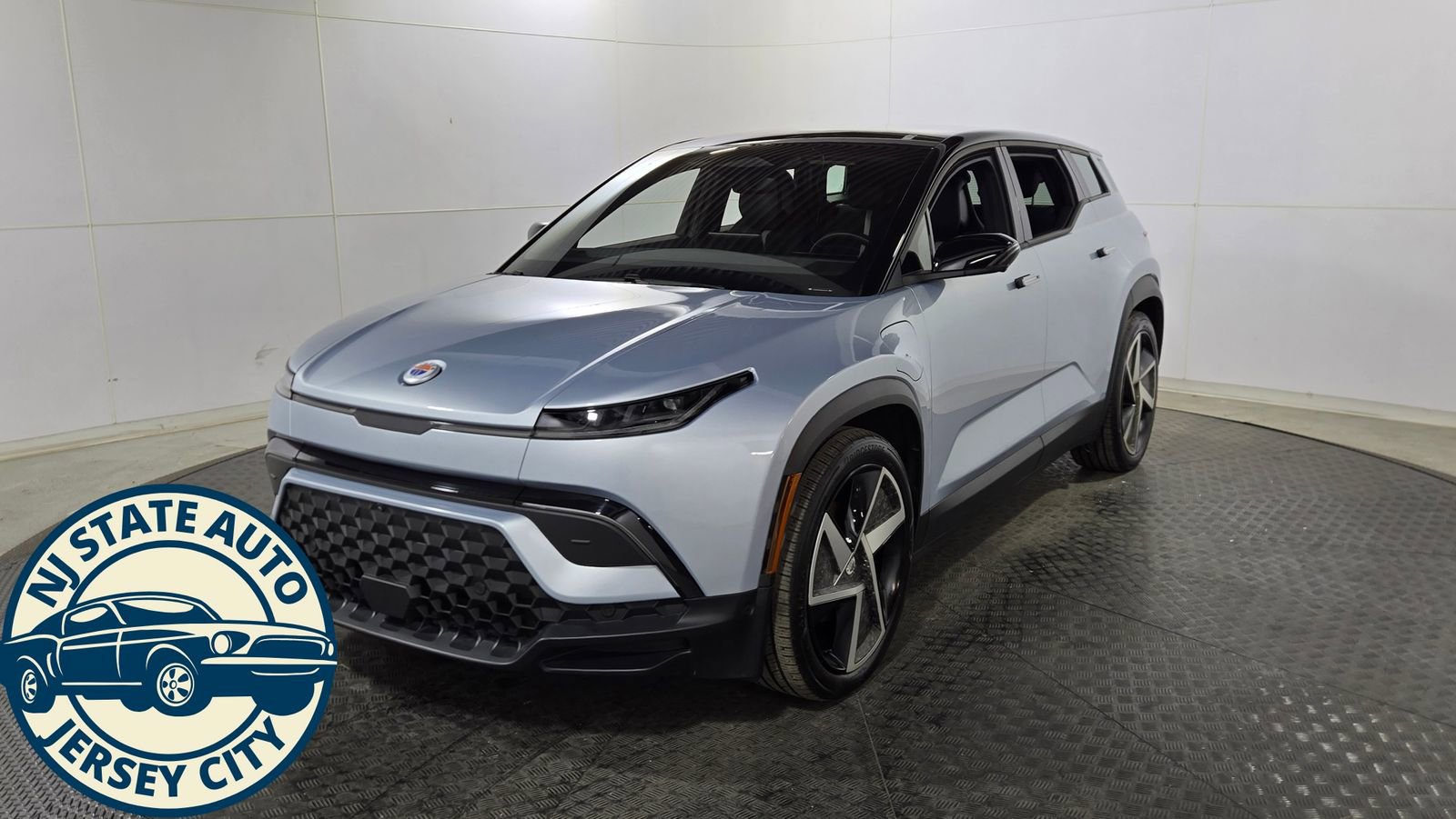 Used 2023 Fisker Ocean One image 3