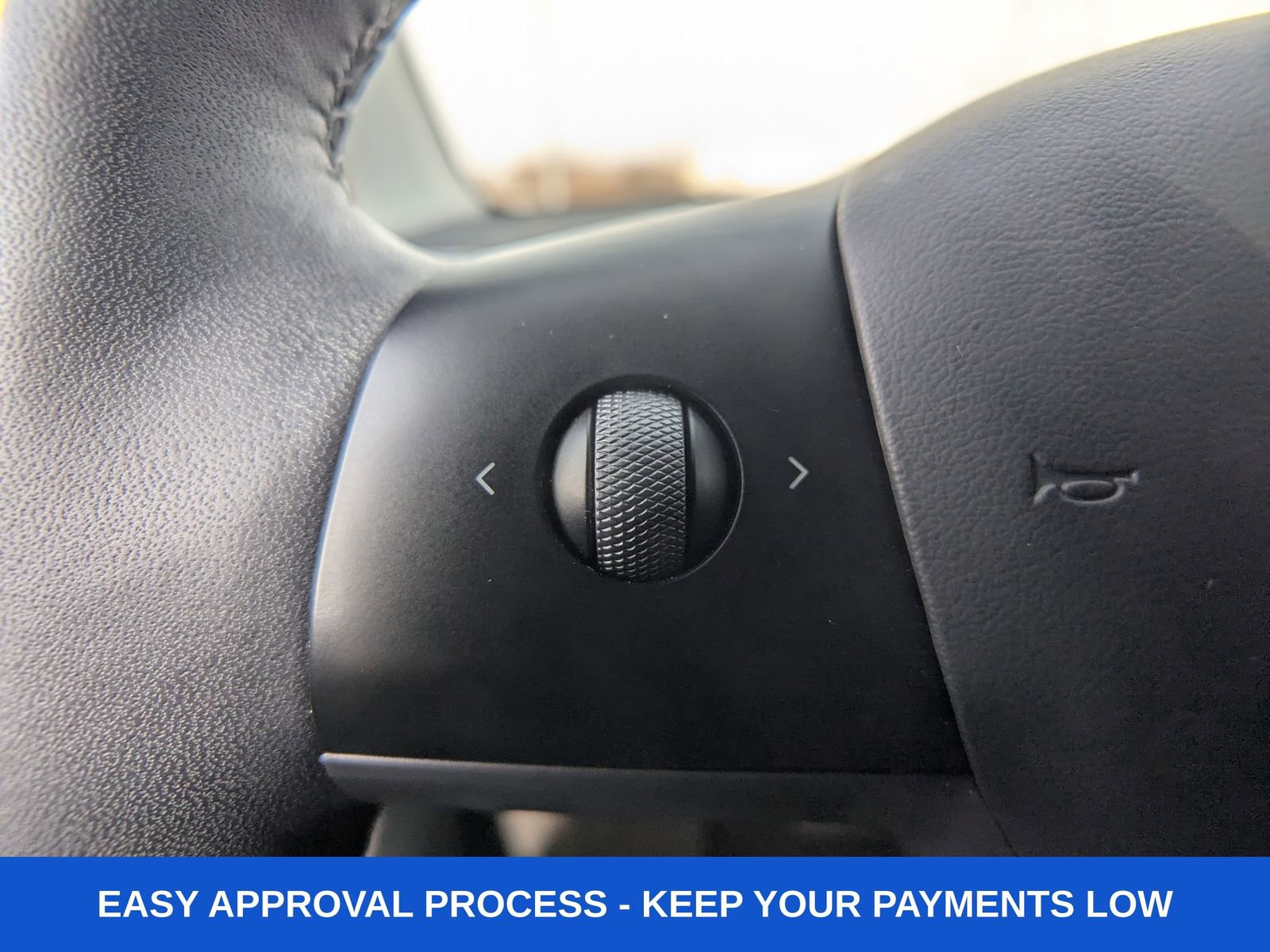 Used 2023 Tesla Model Y Long Range image 34