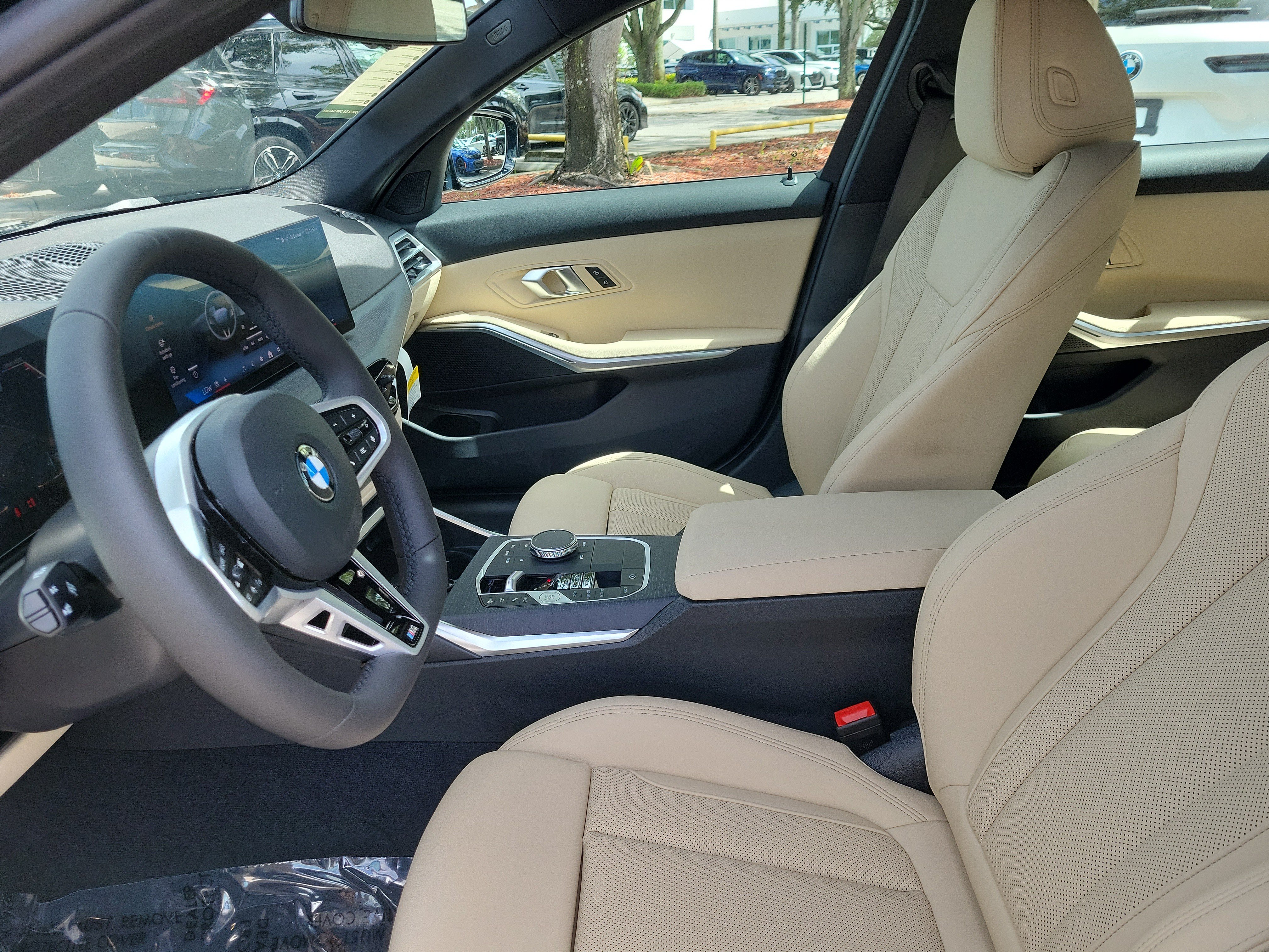 New 2026 BMW 330i Sedan w/ M Sport Package RWD image 10